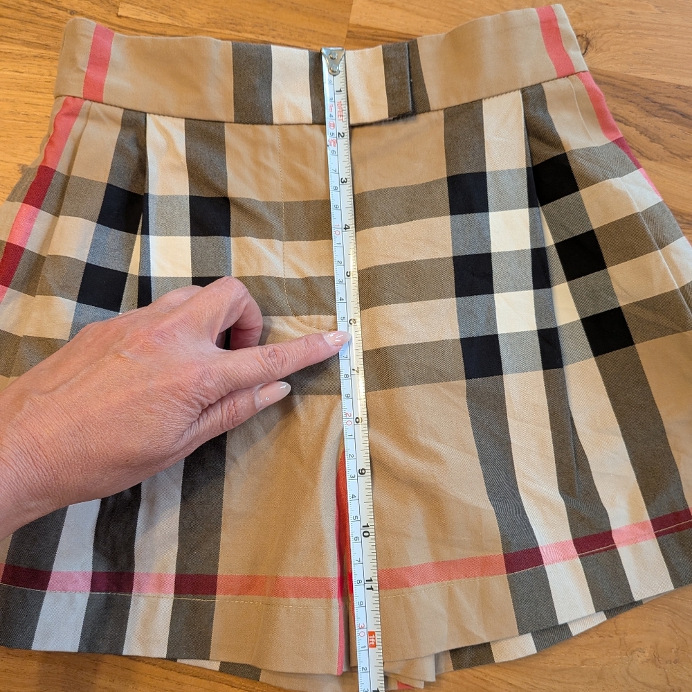 Burberry Girls Nova Check Skort Plaid Pleated Beige Size 6Y (Est.) - Picture 8 of 11